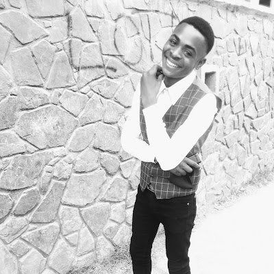 Gloiremubanga's profile picture. 