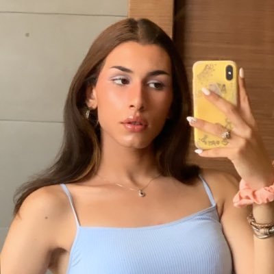 20 | i stan ari, sza, doja, dua, & abel | #freepalestine | aspiring activist, journalist, & politician🕊| trans 🏳️⚧️ | she/her✨