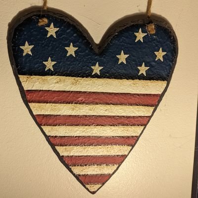 'Retired' homeschooler, wife, teacher, musician. Passion for music, history, & architecture to stimulate and elevate. Love Jesus, my family, liberty, & beauty.