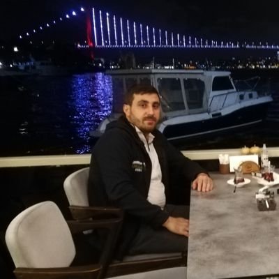 Milli Görüşçü.
Yusuf, Eyüp ve Musab'ın babası...