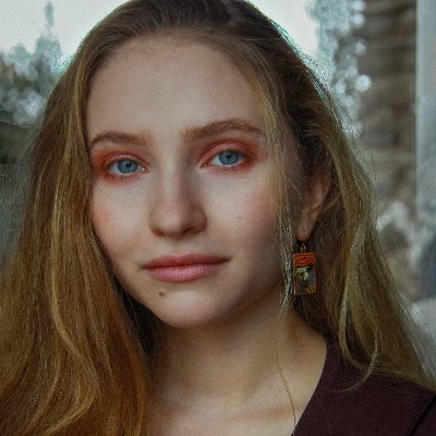 SarahNocquet's profile picture. Screenwriter + Director
