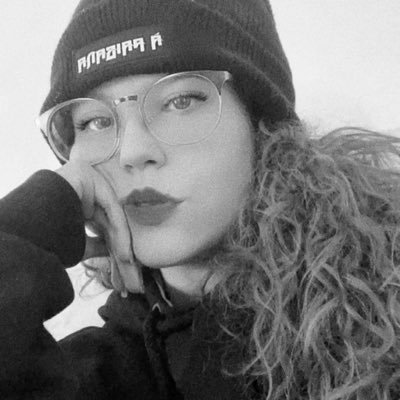 Advogada ⚖️ • Corinthians 🖤 • 011 ~ 021 • ♉️ ~ ♐️