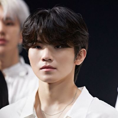 Jihooniebuys Profile Picture