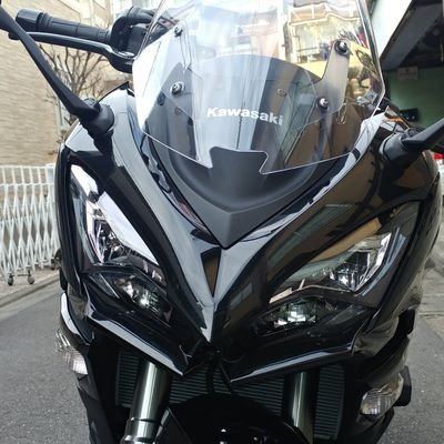 ワンコ、ゲーム、漫画、車、バイク、カラオケ好きなおっさんッス!
2016年でリターンし、2017年に大型デビュー出来ました( ´ ▽ ` )ノ
相棒は現行ニンジャ1000です( 〃▽〃)
