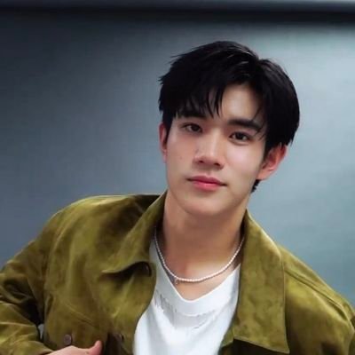 ช่วยฟอลกลับแอคหลักแอคนี้หน่อยนะคะ @ruru4th 😊 ขอบคุณค่ะ