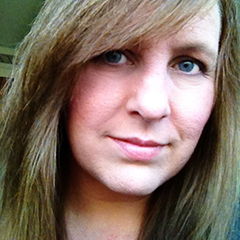 R_Hitchcock's profile picture. Freelance writer/photographer for http://t.co/oWc4KUHWCk, Mom of 2, plastic guitarist on Rock Band and recovering ice cream addict.