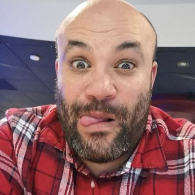 momo4696's profile picture. I'm a Dad whose probably a bit of a arsehole but I really jus don't care life's short so enjoy it