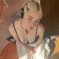 Morgan Lily (@morganlilypop) Twitter profile photo