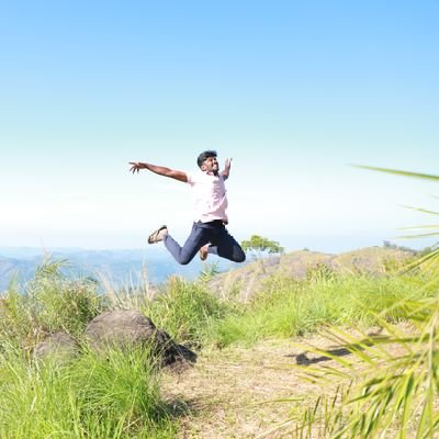 Vinoth36168060's profile picture. 