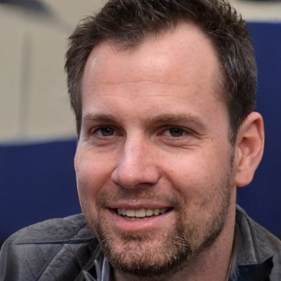 tomekkos619's profile picture. 