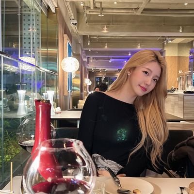 JenniferLu83251's profile picture. 