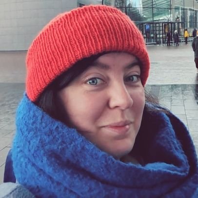 Assistant Prof Comp Lit @UtrechtUni. Researching anti-colonial oceanic imaginaries and the blue/environmental humanities. Dutch, queer & feminist. She/they.