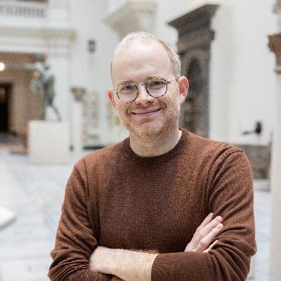 Head of Academic Partnerships @V_and_A. Trustee @ComptonVerney, @WalpoleSociety & @TheCCT