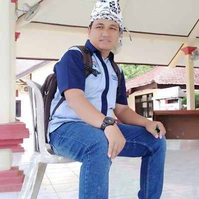 Santai, Serius, Sukses