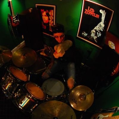 kentisnothere's profile picture. Founder, entrepreneur, rock musician, adventurer, and traveler