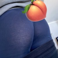 bigbootybitch(@gurlwtfuchattin) 's Twitter Profileg