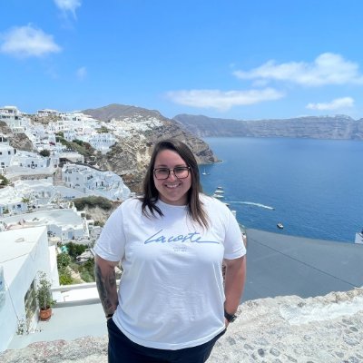 LyanneVPonce's profile picture. Let’s talk some tech, or sales • Mid-Market AE • BDR turned AE • #WomenInSales • Boricua pa’ que tu lo sepas 🇵🇷