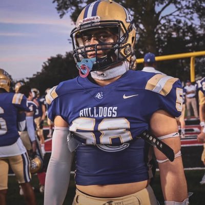 C/OF 25 ASCENSION CATHOLIC 1st team all-metro  1st team all-state Student Athlete 3.8 gpa 5’10/195 LB 🏈 🏋️ S-500 D-500 B-315 Email: macemelancon@gmail.com