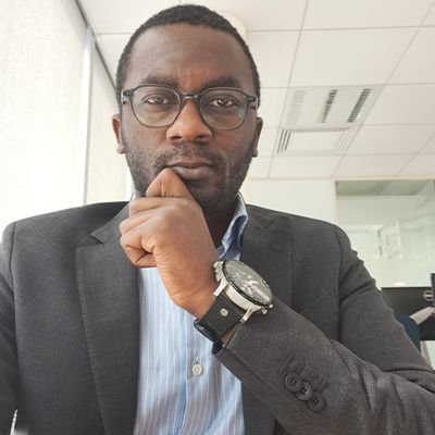 Passionné d'humanités, économie, Tech & politique.