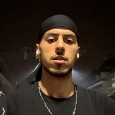 CryptoFlore's profile picture. 🔭🦔