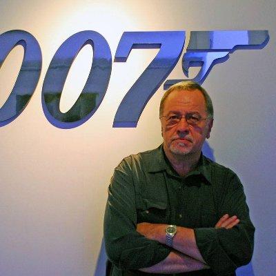 007_magazine Profile Picture