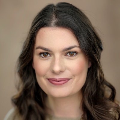 Actress. https://t.co/CYUA6EMwpV Playwright and Writer. @chip_slap co-founder