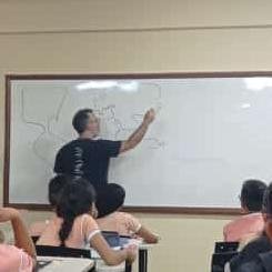 Professor de História  da UFPA, Campus Cametá. Pesquisa Educacional. Galo doido. Pai do Iuri e da Mel. Paula ❤