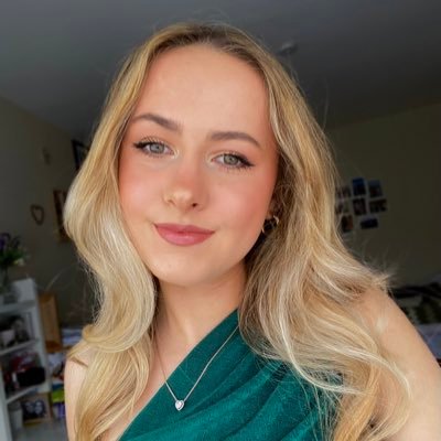 presenter • journalist • digital creator • musician • podcast: unbalanced with cerys davage