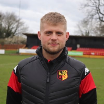 Alvechurch FC Head Sports therapist. Mobile Sports Therapist. Instagram: @dhsportstherapy