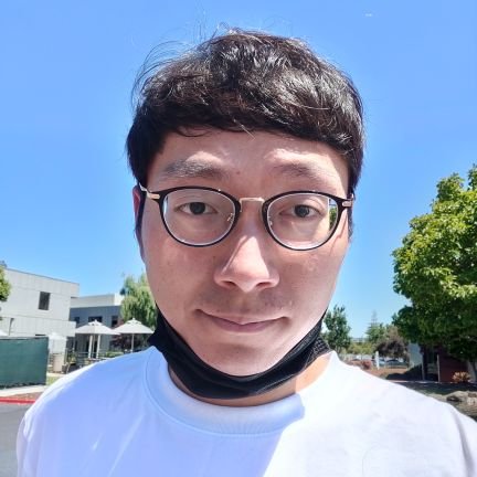 Weijing_GoFoo's profile picture. 