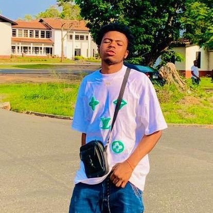 akarh_moha36738's profile picture. BORN TO BE WITH MUSIC, MUSIC IS MY LIFE AND EVERYTHING THAT CAN EVER HAPPENED TO ME. 💵⭐🎧