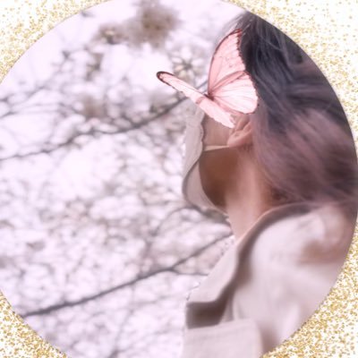 nao_moonlit's profile picture. 大好きな白い部屋で過ごす時間が好き🫧🤍naoのセルフポートレートアカウントです🤍サブ垢(@nao__photograph)主に一眼レフで撮った日常写真🫧