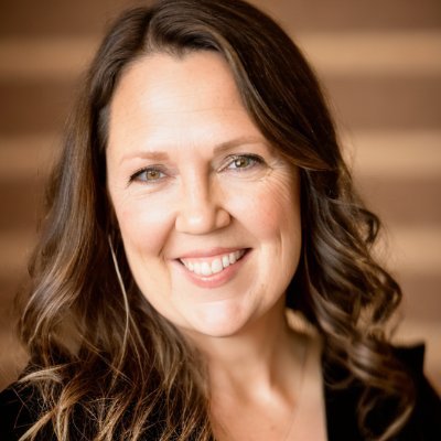 katiemeyering_'s profile picture. mom of 4, administrator, list maker, literacy lover & lifelong learner who believes Love sets us free, public education works, and ALL children deserve hope