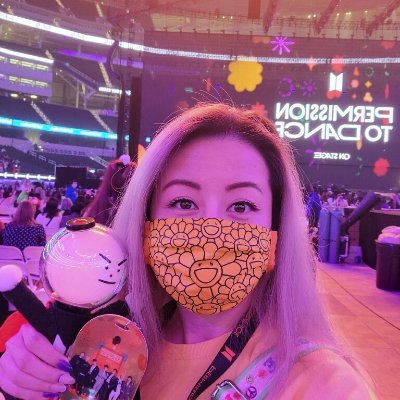 I’m Michelle! I am Army and will be Army always. 2025 see you soon! @bts_twt  🤗🤗🤗

Proofs: https://t.co/y7fTlfV8d6…