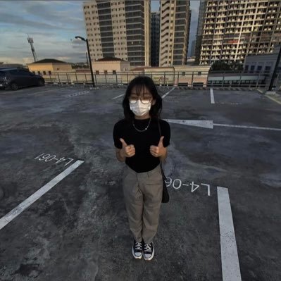 YoojidaK's profile picture. hali tayo at tumalon sa building 🫰