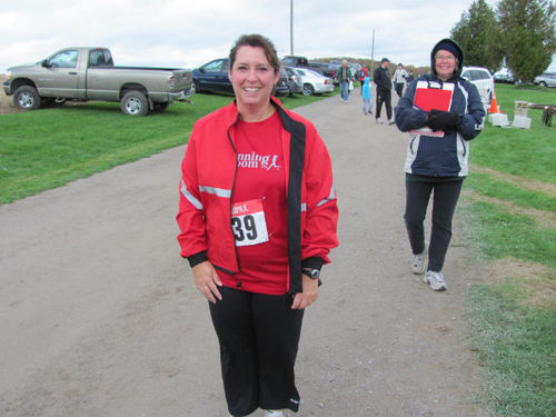 I read (quickly), play golf (poorly), travel (cheaply), ski (cautiously), and run (very slowly).