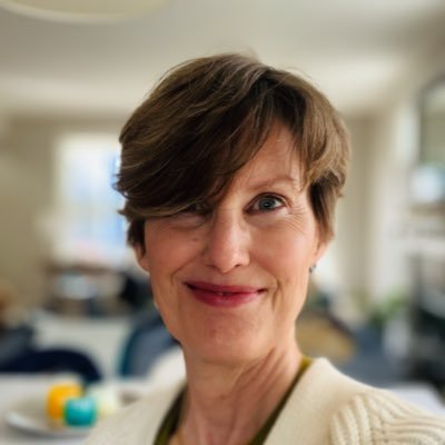 Ellyn Oaksmith Profile