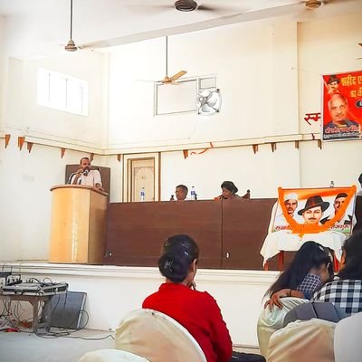 छात्र नेता यूनिवर्सटी ऑफ इलाहाबाद
लड़ाई जारी रहेगी समता मूलक समाज बनाने के लिए