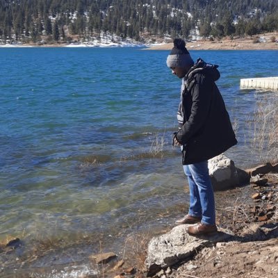 yairnevarez94's profile picture. 