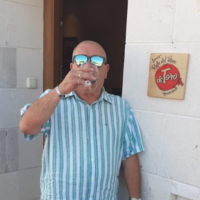 AngelCarra80559's profile picture. 