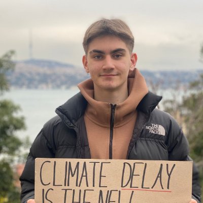 climate activist, born at 386.7 ppm 🏭
@fridaysforfuture
@youthforclimatetr
@savingtuvalu
@yesilgazete
@acikradyo