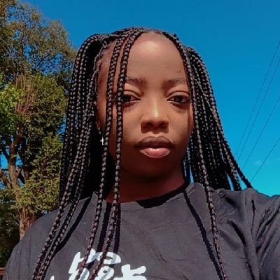 ChipolaSandra's profile picture. better to be patient than powerful!🇿🇲