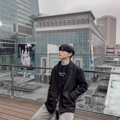 huangzhenwei582's profile picture. 