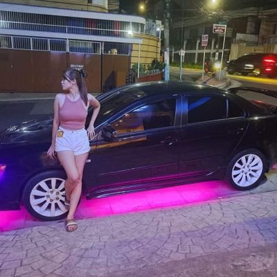Rowsy003's profile picture. 