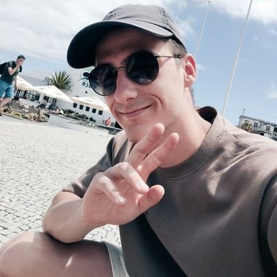 heufd4's profile picture. jéjé