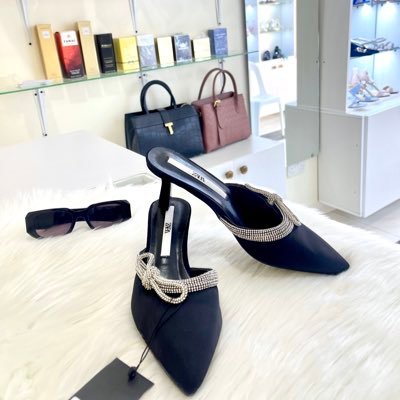 Bags, Jewelry, Watches, Perfumes & Shoes; 💎👠👟👢👡🥿🩴🥾📞 0777247111 📍