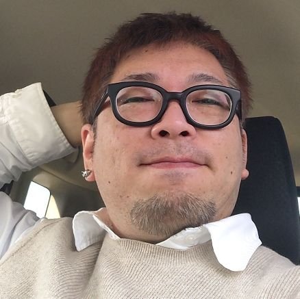 1648046な感じ。
楽器を趣味程度に。元トロンボーンとユーフォニアム吹きで今は木管楽器を吹いてます♪中低音LOVE✨
肉LOVE😋
放置からの試運転中✋→まだよくわからないことだらけ。。