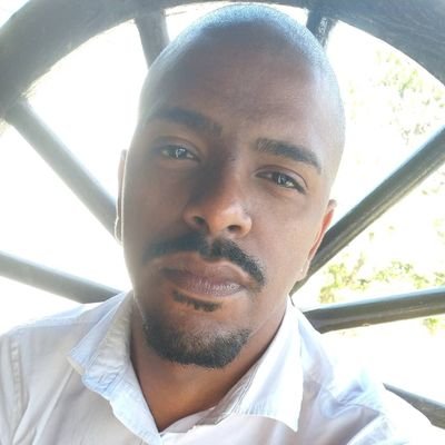 valadinho92's profile picture. 