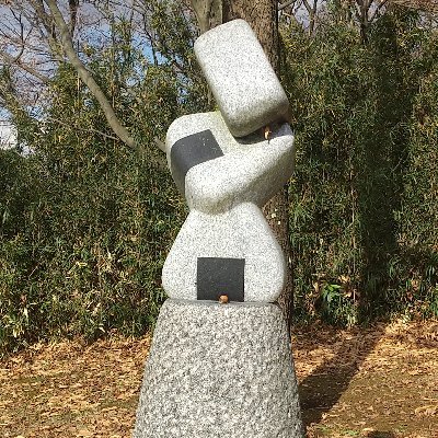 altitude1694mm's profile picture. 名前はあの二冠馬をもじる。
投資、バイク、競馬、時事ネタなどを中心に日常を適当に呟く。甘いものも好き。食べ歩きも好き。街ブラも好き。山も登る。銭湯行く。身体鍛える。冬でもアイスコーヒー。泳げない。DMは見ない。フォロバ95%