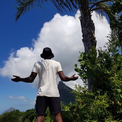 JustVirus27's profile picture. Vie simple et efficace 🤝